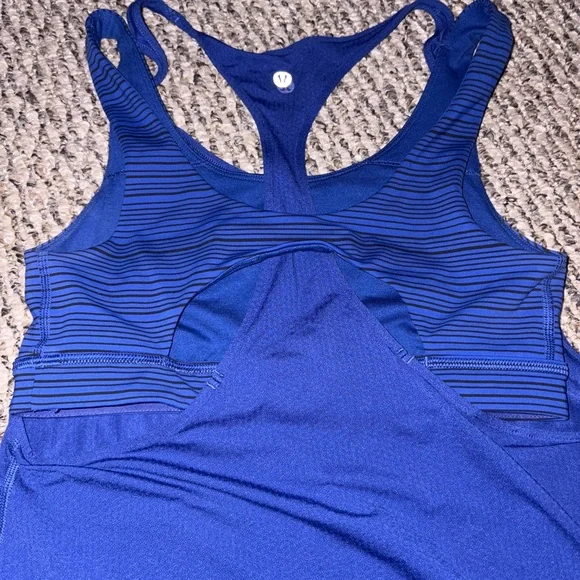 lululemon athletica Blue Tank Top - Picture 4 of 4